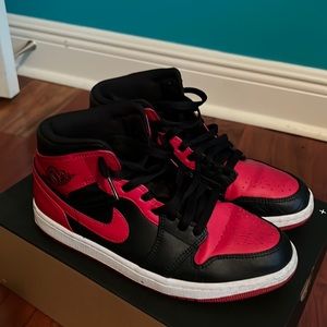 Air Jordan red and Black